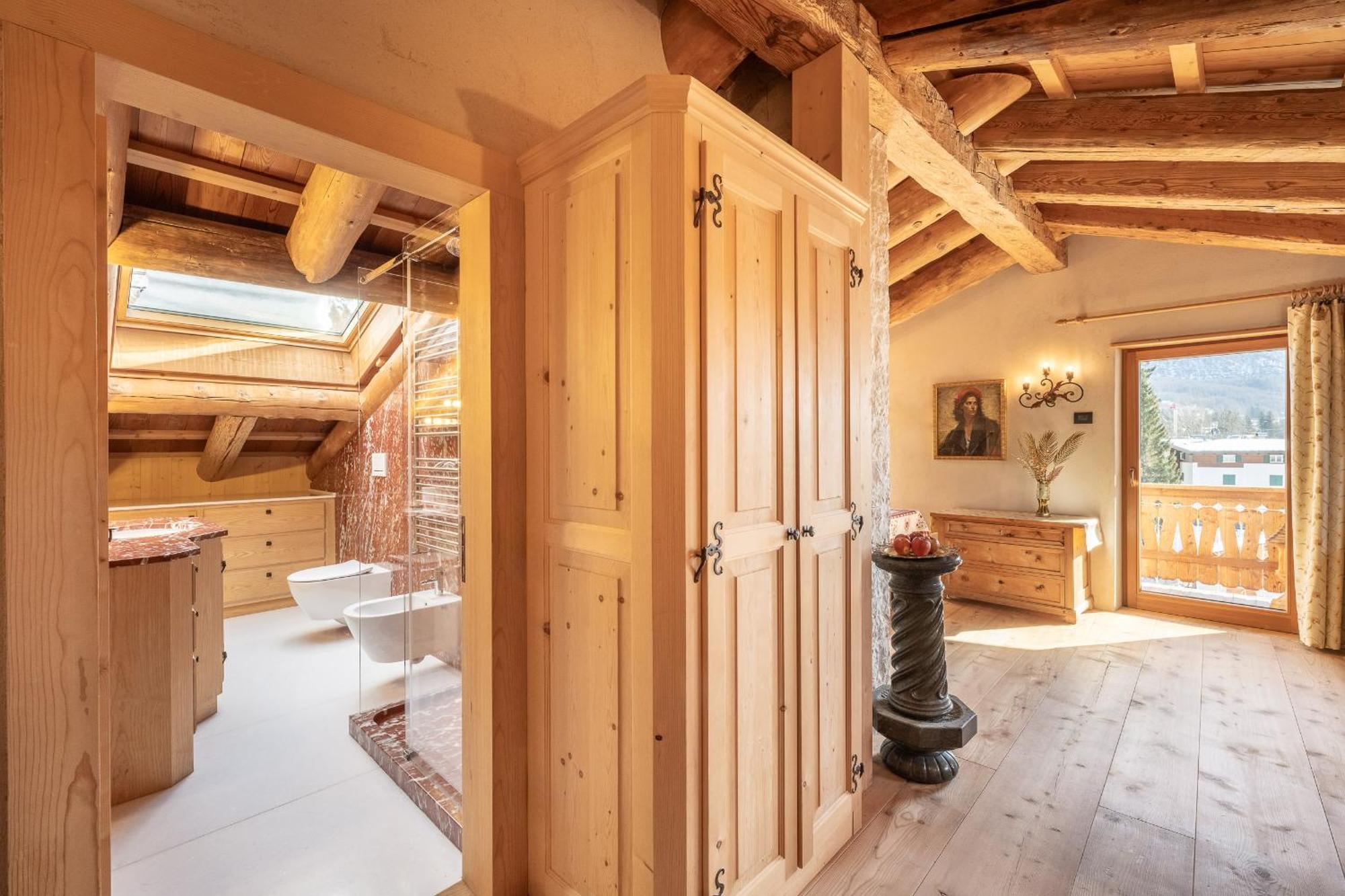 Cortina Lodge كورتينا دامبيتزو المظهر الخارجي الصورة